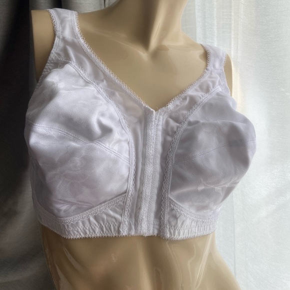 Playtex 42D front closure bra style 4549 - Picture 12 of 15